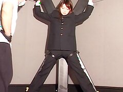 マユのくすぐり天国 コスプレスペシャル＋NG集